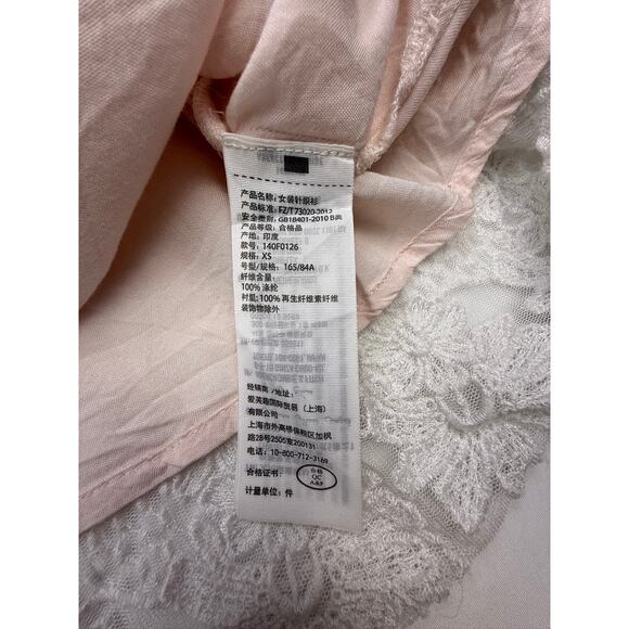 Abercrombie & Fitch Lace Peplum Top XS White Sheer Floral Embroidered Blouse - Picture 9 of 14